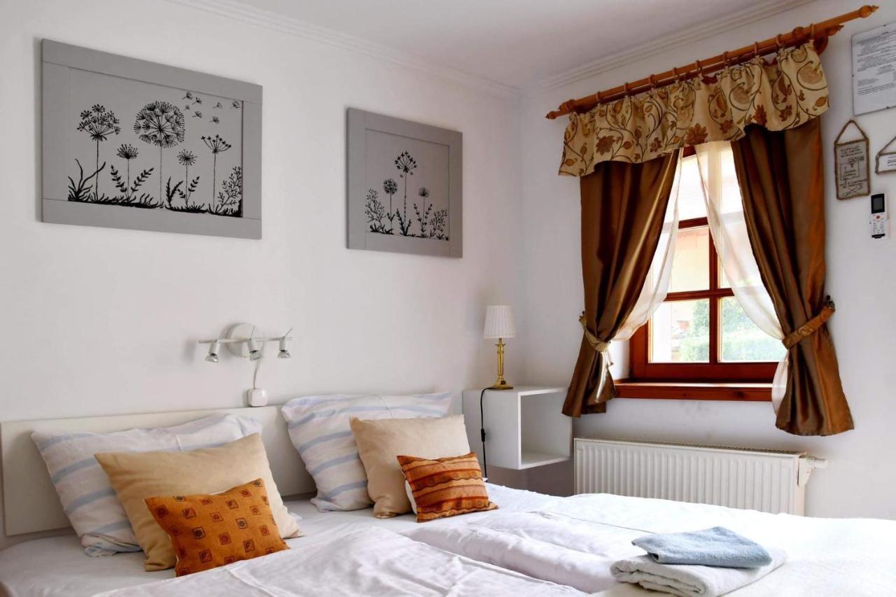 Szentesi Panzio Bed & Breakfast Fertorakos Ngoại thất bức ảnh